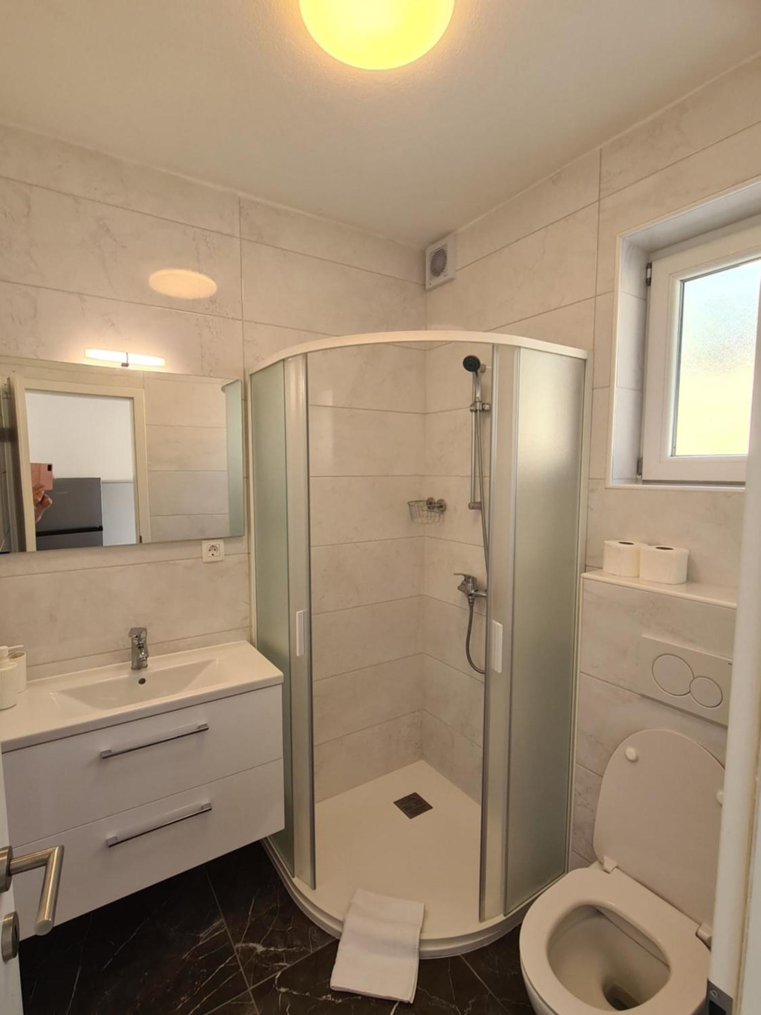 Pocitniski Dom Portoroz / Portoroz Holiday Home Buitenkant foto