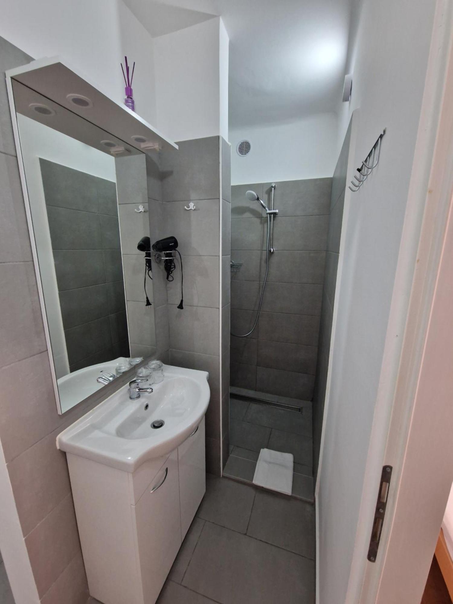 Pocitniski Dom Portoroz / Portoroz Holiday Home Buitenkant foto